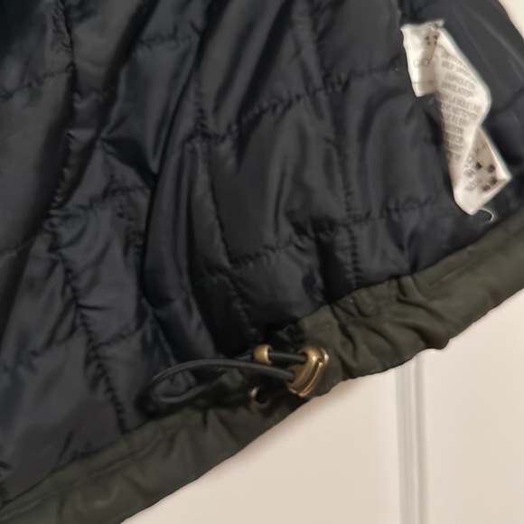 LL Bean Mens XL regular Upcountry waxed vest, down insulated. - Picture 10 of 10